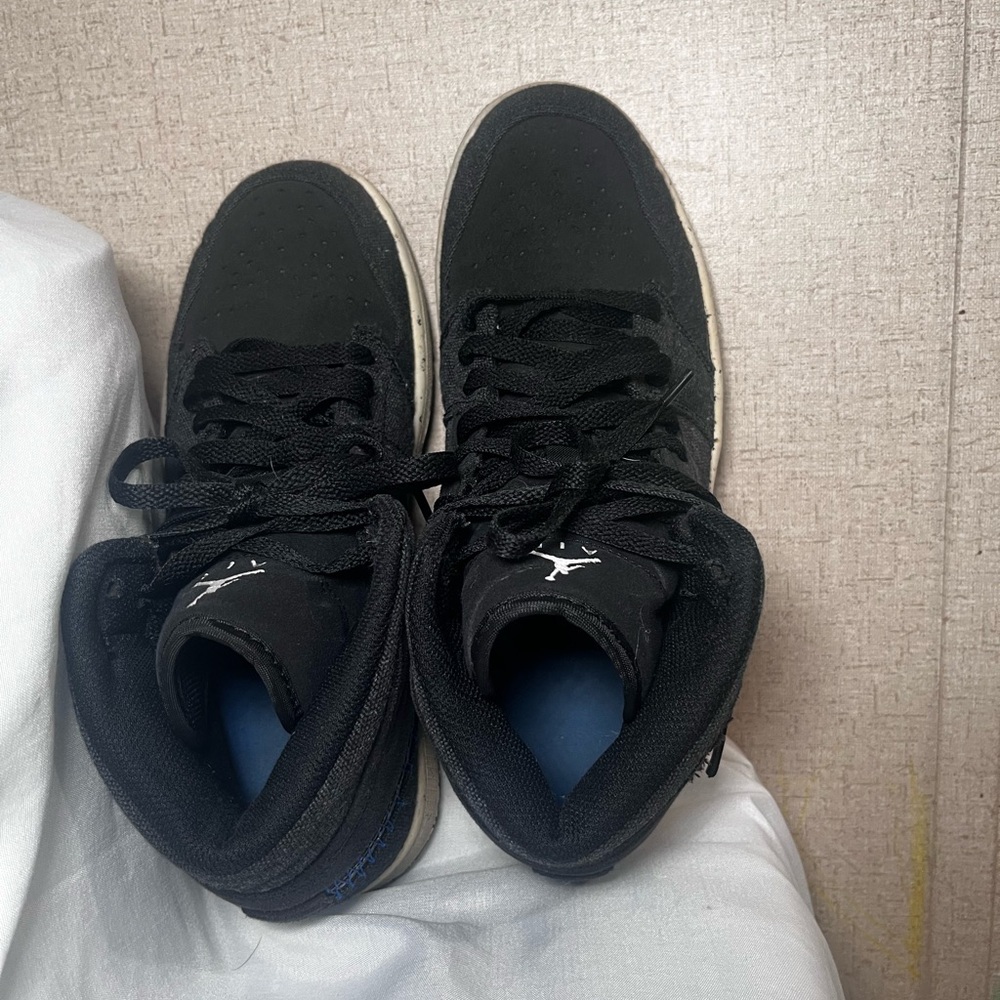 Nike Air Jordan 1 Mid SE Crater - Picture 4 of 9